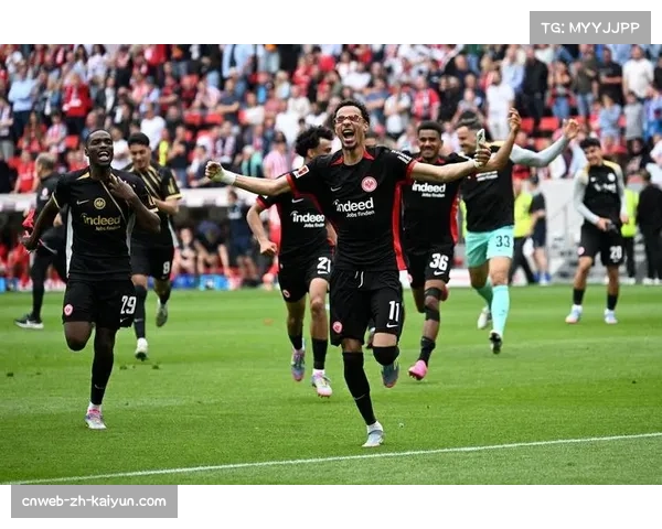 德甲联赛欧战资格争夺激烈 十支球队仍有希望入围