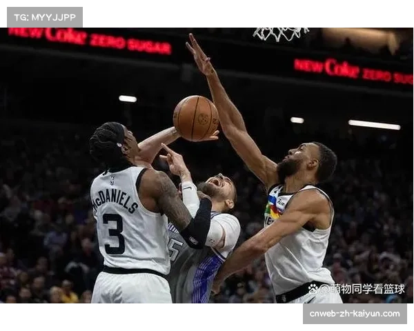 森林狼防守体系出现松动 芬奇指出未能紧贴持球人问题 森林狼防守体系出现松动 芬奇指出未能紧贴持球人问题